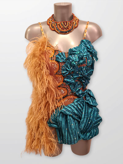 Africa robe de danse latine avec plumes d'autruche, taille S/M