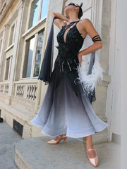 Le cygne noir- robe de danse standard T34/36/38 en stock